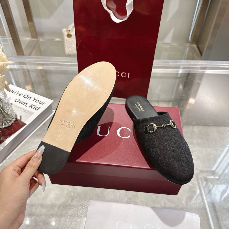 Gvc*1 slippers
